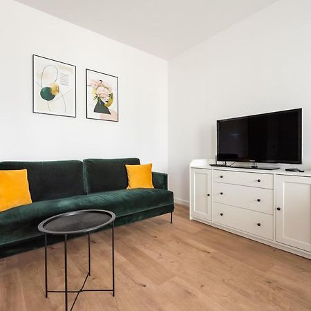 ורשה Ursynow Klobucka Comfort Apartment מראה חיצוני תמונה