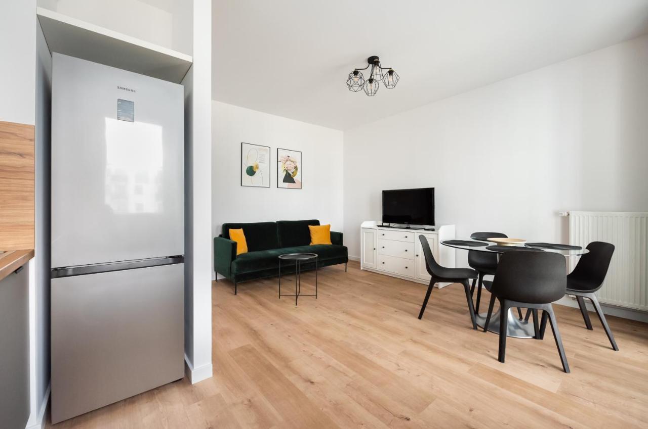 ורשה Ursynow Klobucka Comfort Apartment מראה חיצוני תמונה