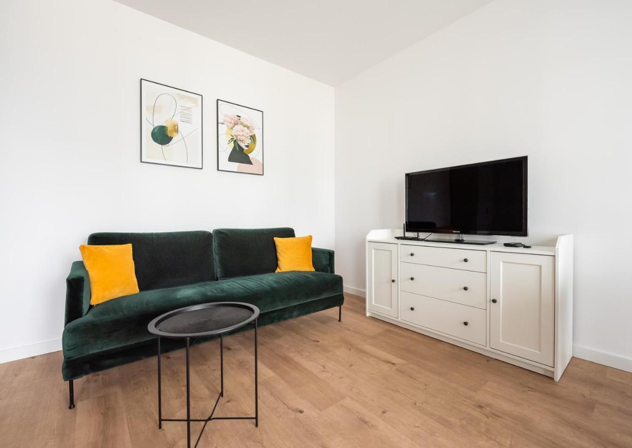 ורשה Ursynow Klobucka Comfort Apartment מראה חיצוני תמונה